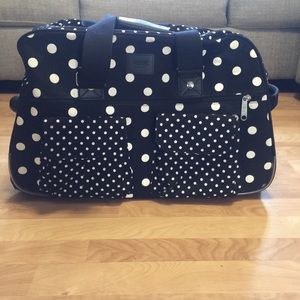 VS Pink duffel bag/rolling suitcase